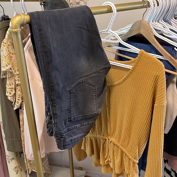 H&M jeans - Picture 4 of 5